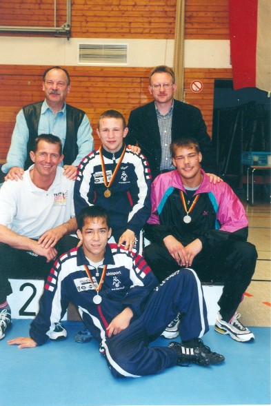 DM_JUN_1998 22 DM_JUN_1998 22